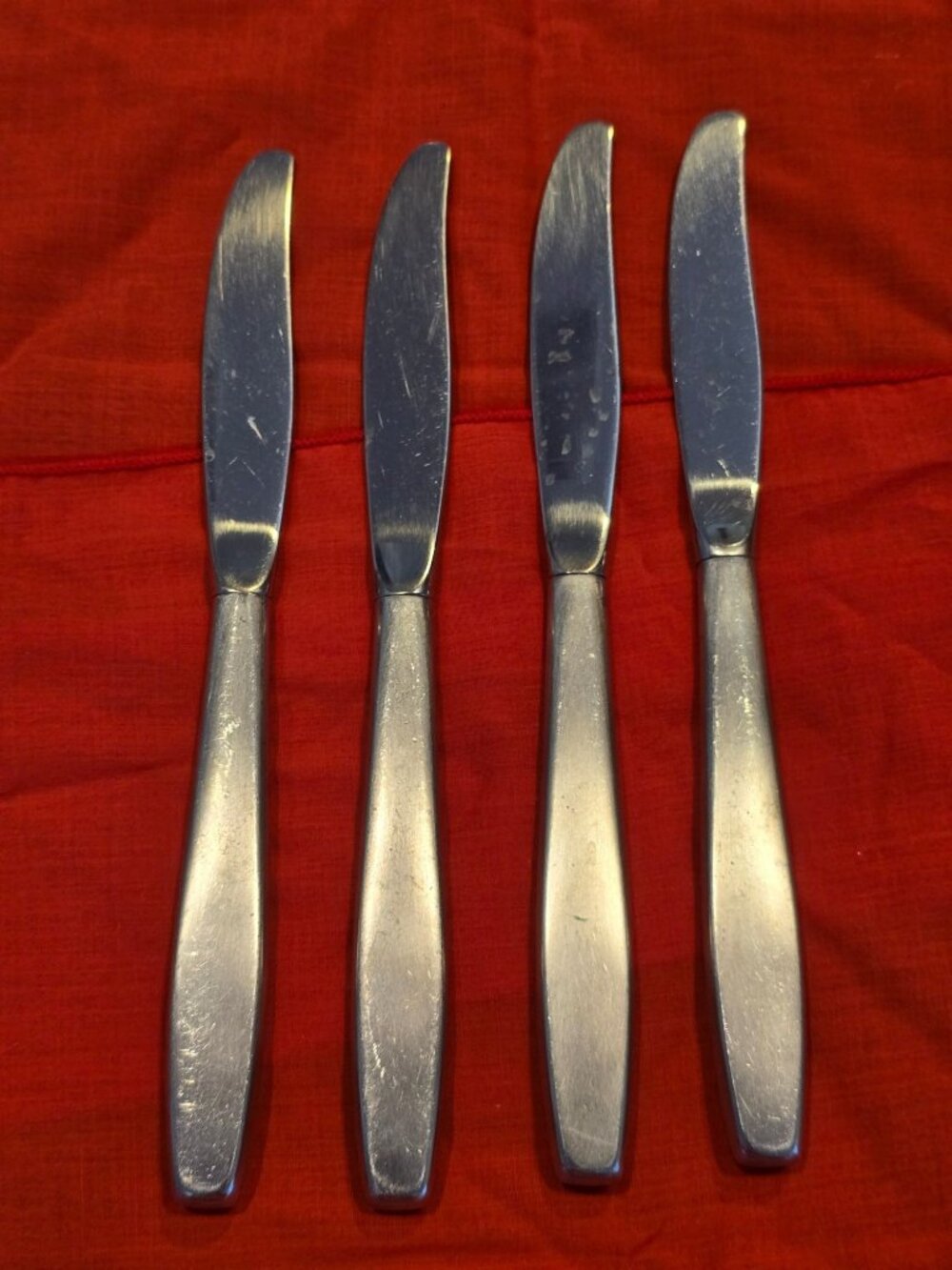 Vintage International Stainless Deluxe TODAY Knife Set Of 4 READ